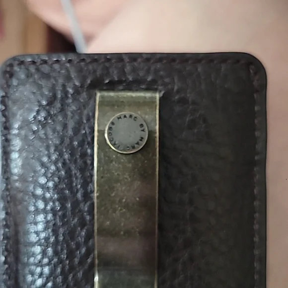 Marc by Marc Jacobs Men’s Clip Card Holder Badge Holder 100% Cow Leather - Picture 2 of 4